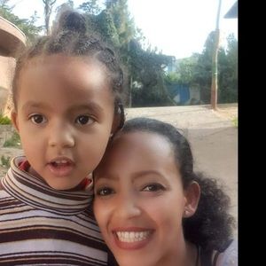 Meet your Posher, Sara